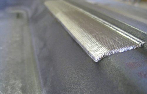 Presswerkzeug/Platte nach Bearbeitung